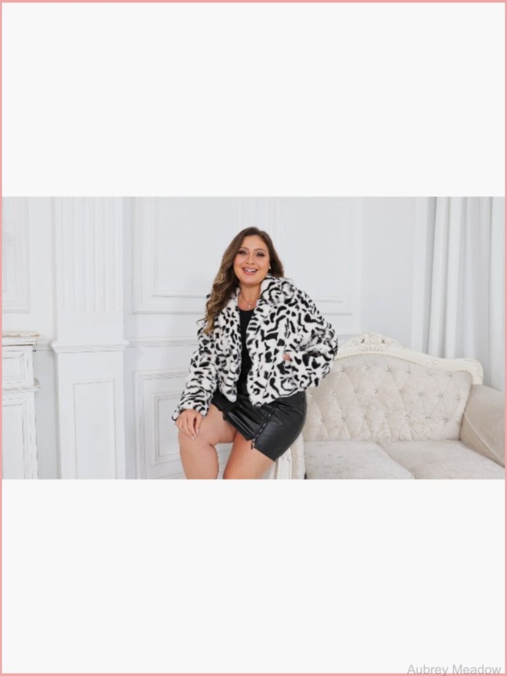 Cropped Faux Fur Jacket with Hidden Pockets Shawl Collar Cardigan Coat - Picture 7 of 7